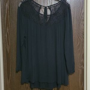 Maurices 3/4 sleeved part lace shirt